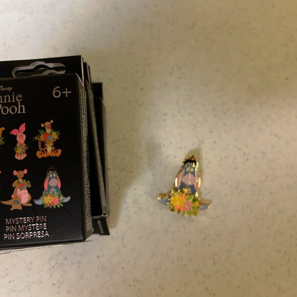 PICK ONE Disney Loungefly Pooh & Friends Mystery Blind Box Pins Updated 10-27-25 - Picture 13 of 15